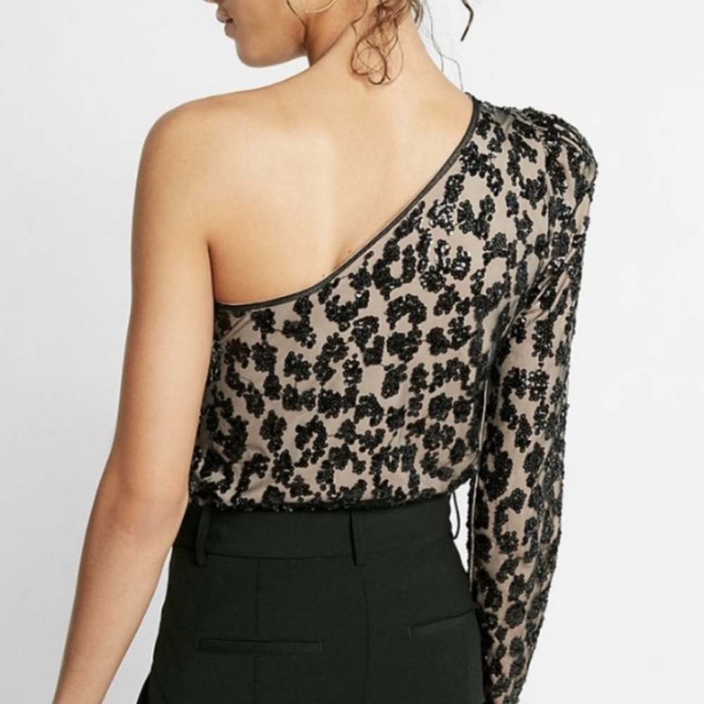 Express top - Picture 3 of 14